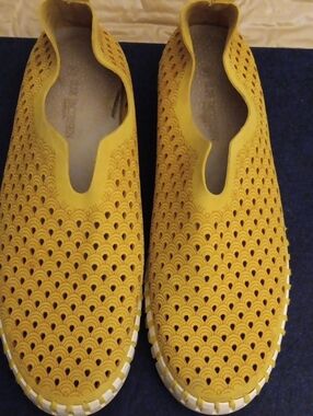 Ilse Jacobsen Yellow Perforated Slip-On Flats